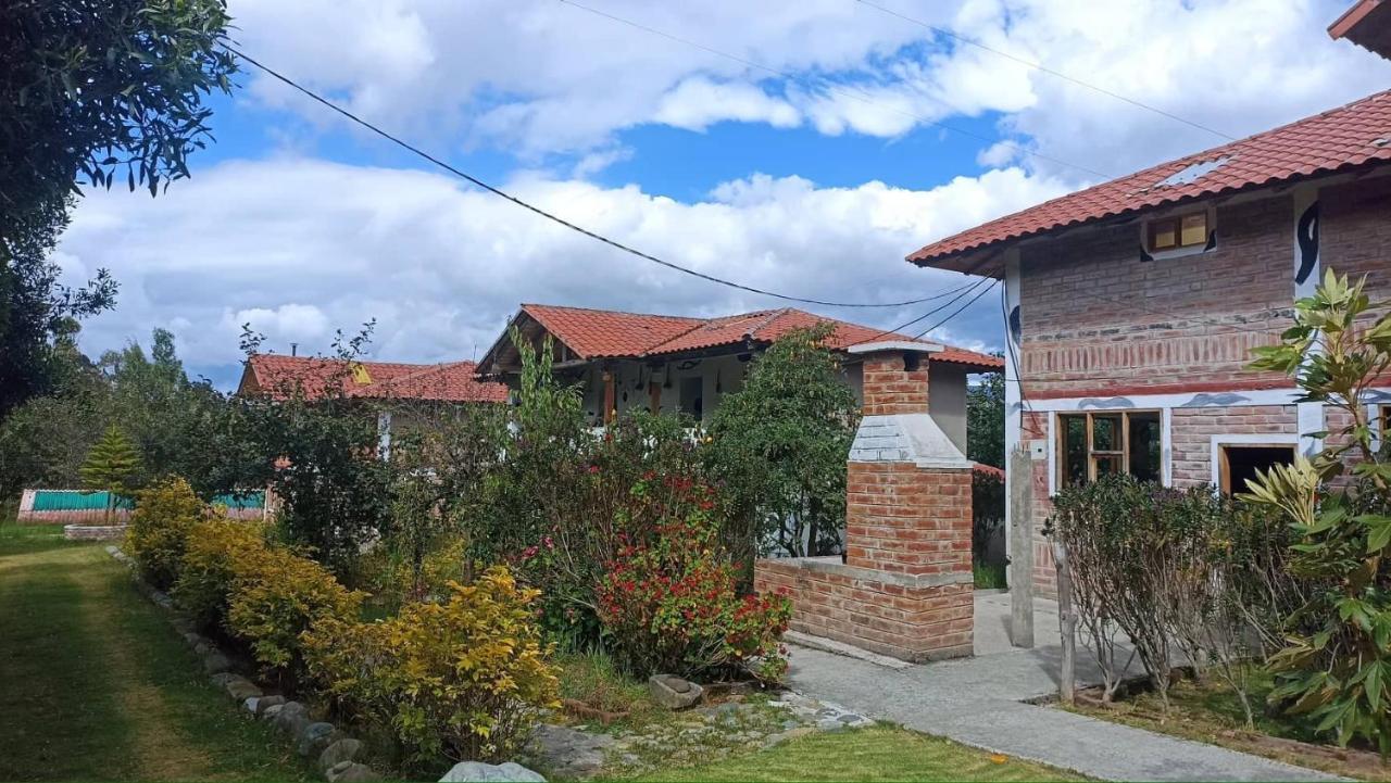 Hostal El Vaquero Chugchilán Buitenkant foto